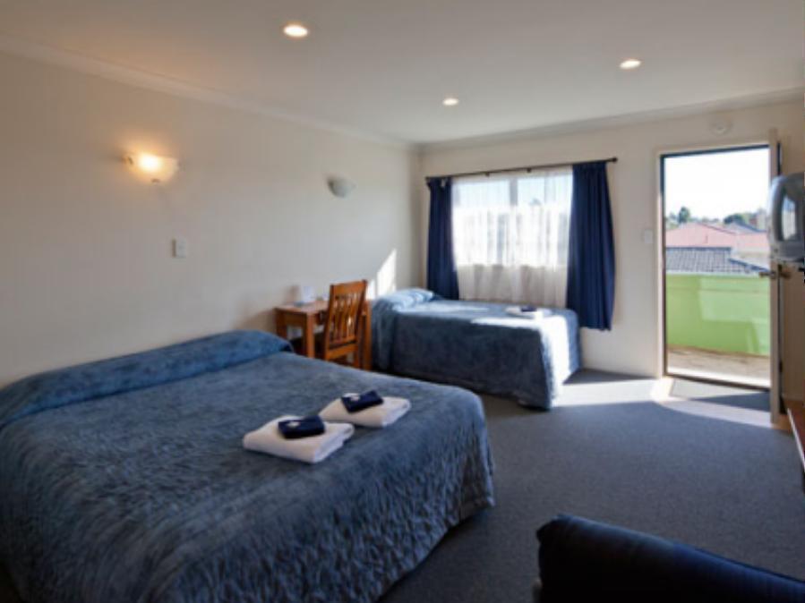 Pukekohe Motel Buitenkant foto